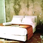 Farnese Design Frühstückspension