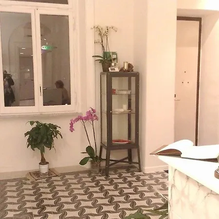 Farnese Design 2* רומא